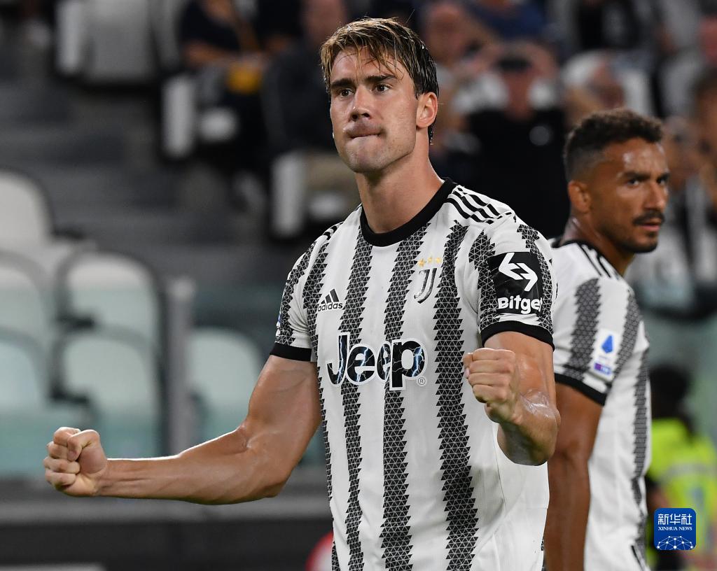 阿瑙：11月18日必须成为全国假日，为了孩子今晚我不喝酒（阿瑙呼吁将11月18日定为全国假日：为孩子今晚不饮酒）